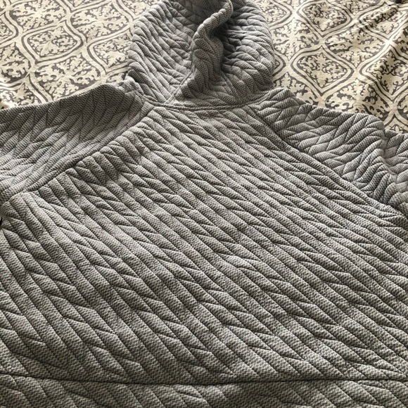 NEW with tags Gapfit hoodie - Picture 4 of 9